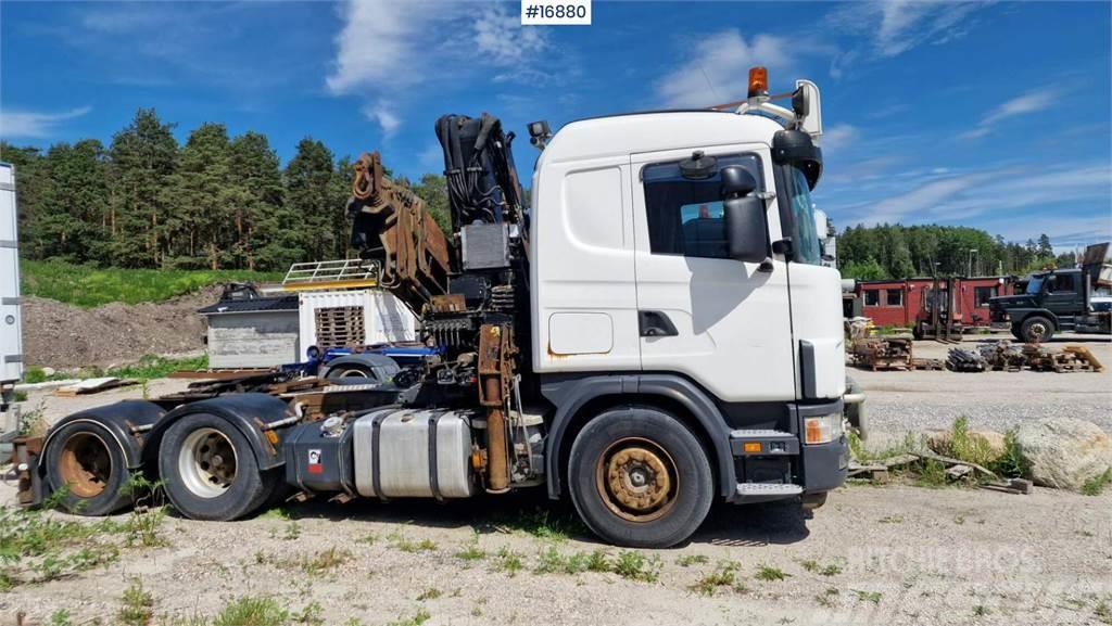 Scania R124 6x2 crane tractor w/ 33 t/m Hiab crane Camiões grua