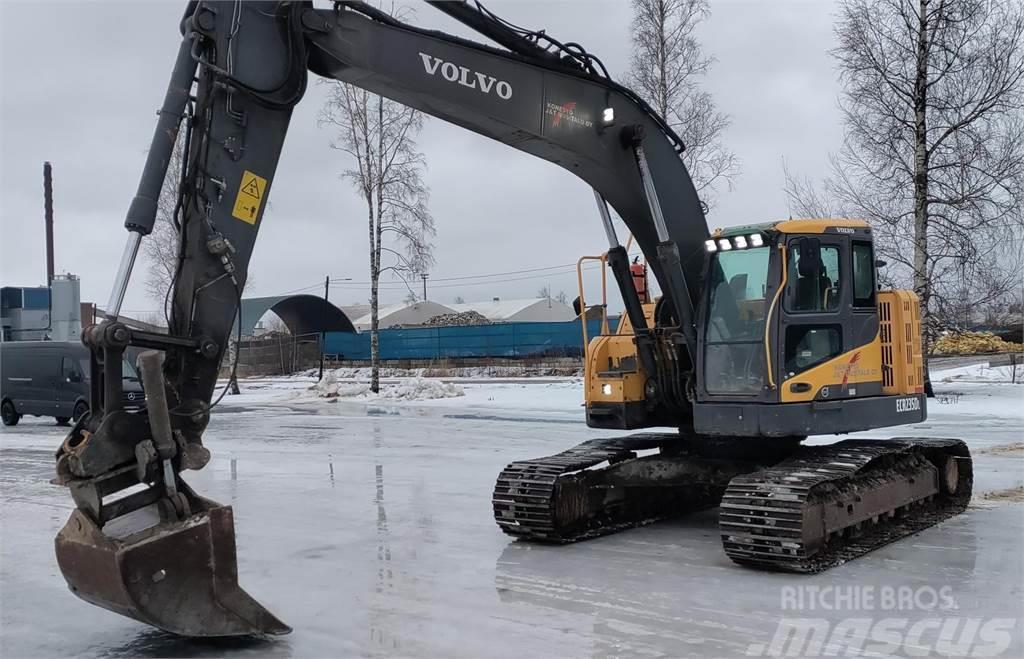 Volvo ECR235DL Escavadeiras de esteiras