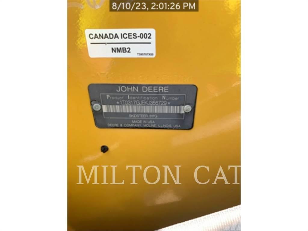 John Deere 317G Minicarregadeiras