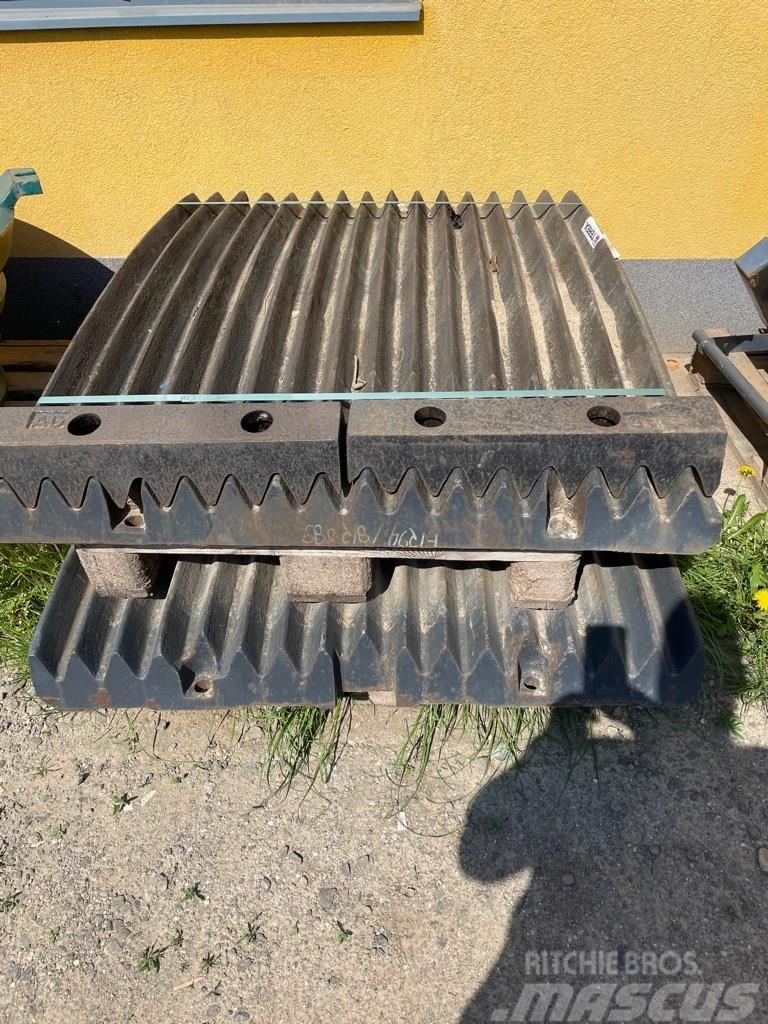 Pegson 1165 crusher jaw plate set(or Finlay J1170) Trituradores