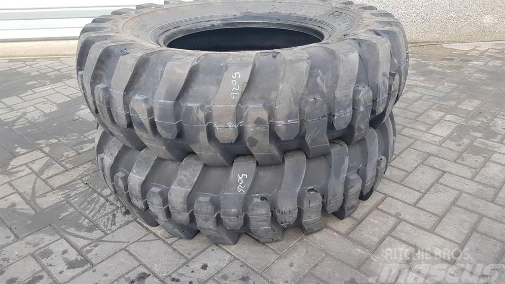 Altura 15.5-25 - Tyre/Reifen/Band Pneus