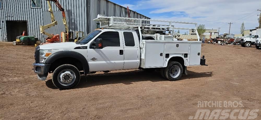 Ford Utility Truck F450 Outros