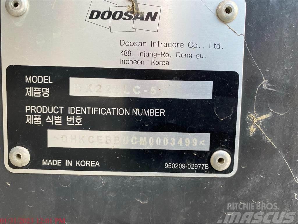Doosan DX225 LC-5 Escavadeiras de esteiras