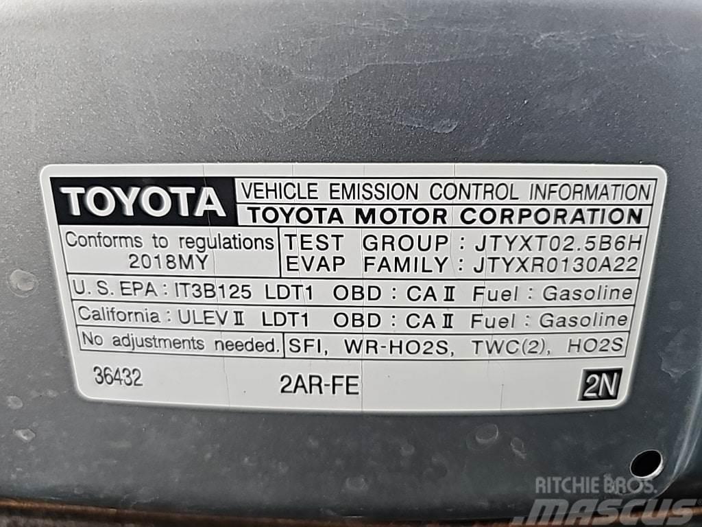 Toyota RAV4 Automóvel