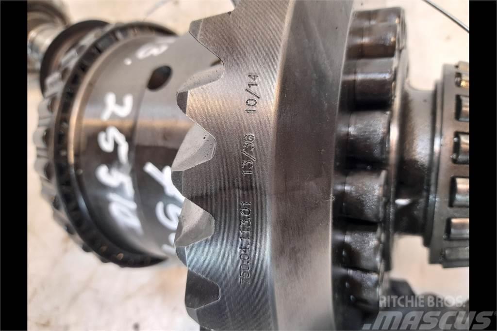 Valtra T213 Front axle differential Transmissăo
