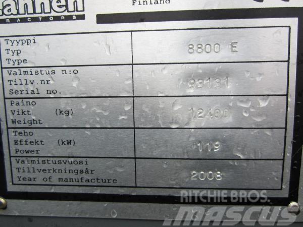 Lännen 8800 E for parts Retroescavadeiras