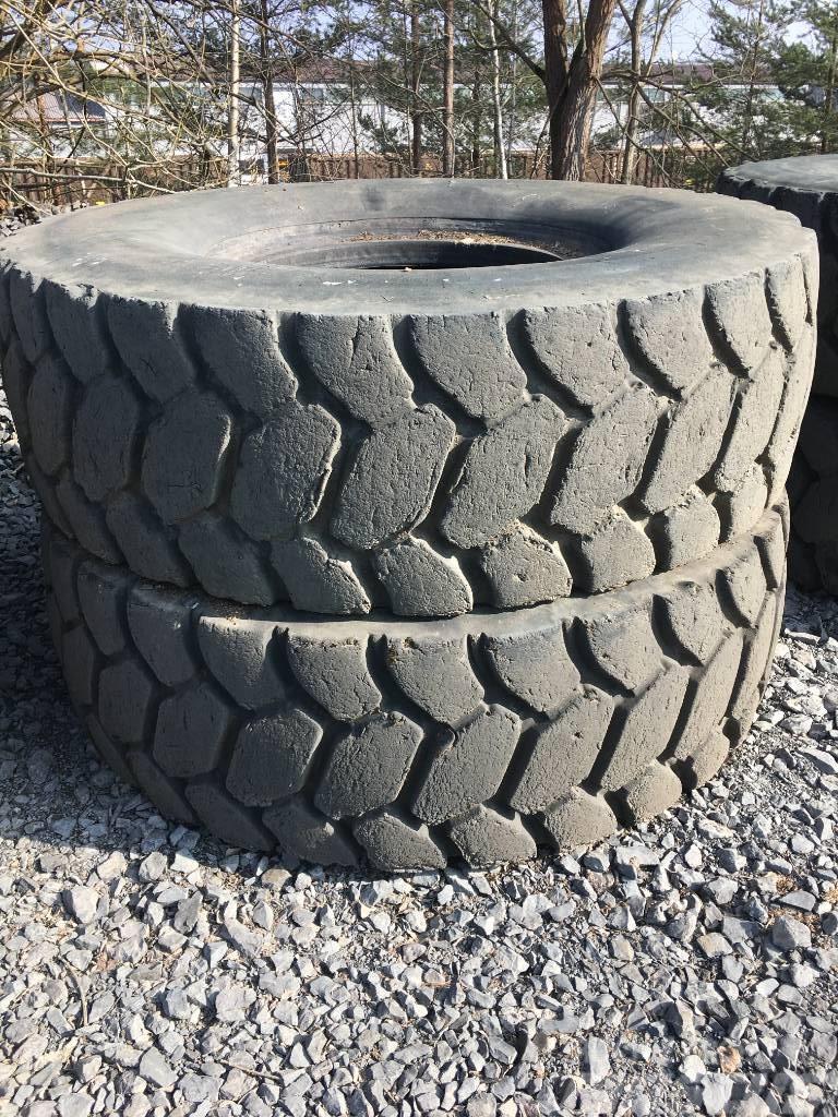 Goodyear 24.00R35 tyres Pneus