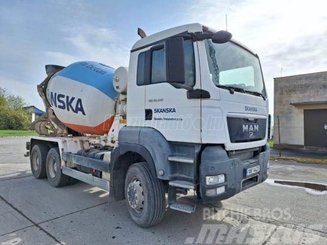 MAN TGA 26.400 6x6 Stetter Concrete trucks
