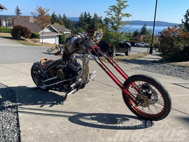 Harley-Davidson Custom Build Chopper Outros