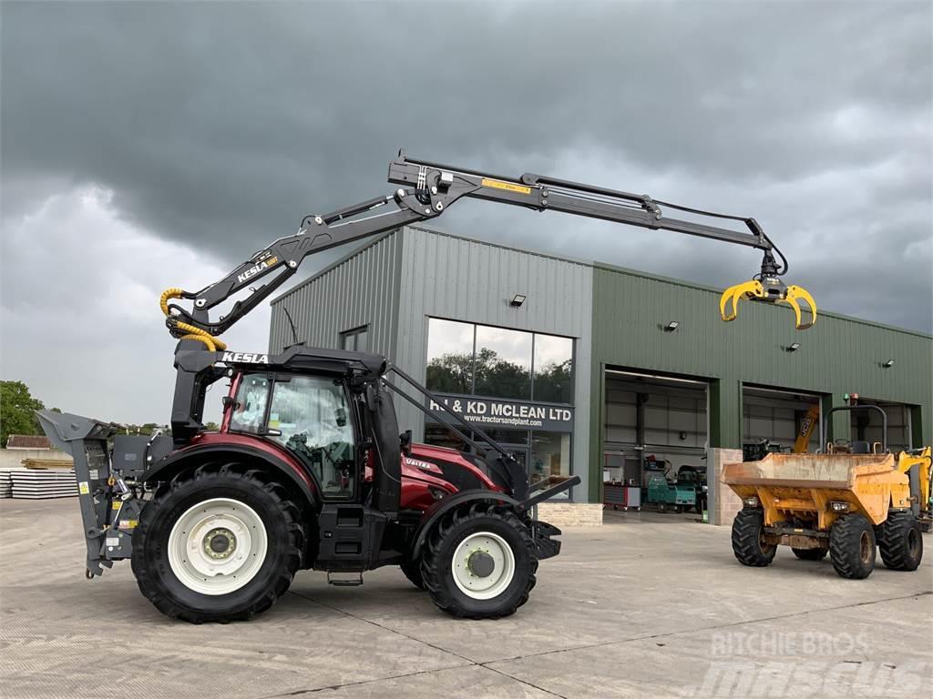 Valtra T154 Active C/W Roof Mounted Kelsa 500T Forestry C Other agricultural machines