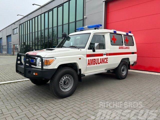 Toyota Landcruiser 4x4 NEW Ambulance - NO Europe Unio!!!! Ambulances
