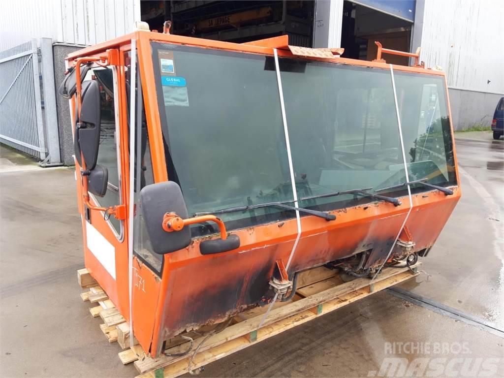 Terex Demag Demag AC 205 lower cab Cabina